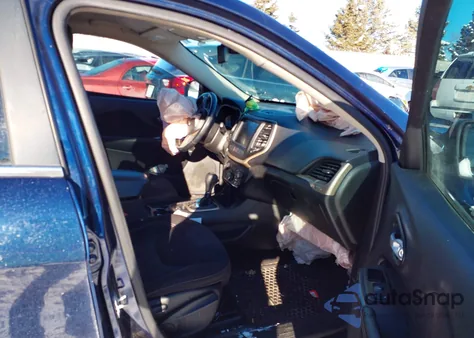 2015 Jeep Cherokee Latitude из США, поврежденный, VIN 1C4PJLCSXFW677363